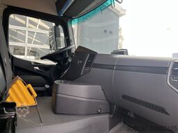 Mercedes-Benz Arocs 4140 8x4 | Fuel Tank | Stock