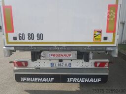 Fruehauf Curtainsider Hard wood floor