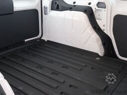 Volkswagen Caddy 1.5 TSI CARGO KASTEN NAVI,KLIMA,SCHECKHEFT