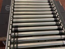 AMI Fördertechnik Rollenbahn mit Antrieb