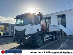 Iveco X-Way AD300X46Z 6x4 mit Kran Atlas AK 206.4E-A2,