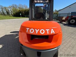 Toyota 42-7FD45
