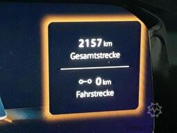 VOLKSWAGEN T7 Multivan Goal eHybrid lang 4MOTION ACC AHK