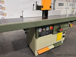 SCM T130