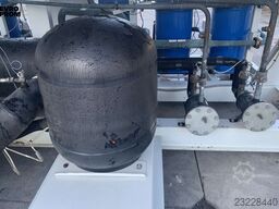 Used Industrial Chiller CARRIER - 328 kW | With warranty
