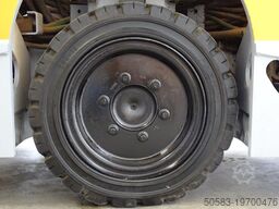 Hubtex DQ45-G - TRAVERSE