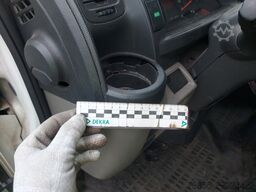 Isoli PNT220NLX on Nissan NT400