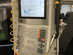 DN Solutions DNM 5700