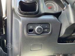 MERCEDES-BENZ Vito 119 Tourer PRO 4x4 XL STANDHZ NAV KAMERA