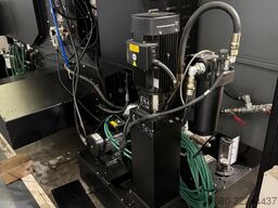 HURCO VMX 42 SRTi