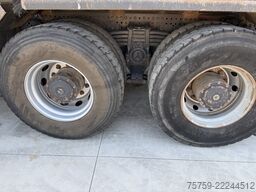 Mercedes-Benz Arocs 4145K 8x4 40Ton Euro6 20cbm