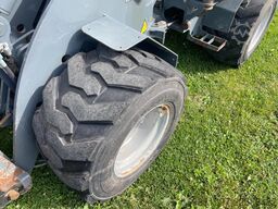 Giant 337T kniklader shovel