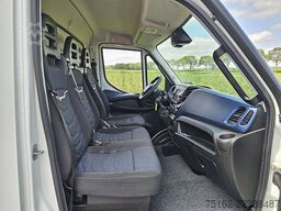 IVECO DAILY 35S14       Bakwagen Laadklep!