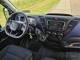 IVECO DAILY 35S14       Bakwagen Laadklep!