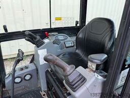 BOBCAT E17 / 2023 BJ / 4 x Löffel / 796 H