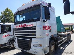 Camion DAF XF cu sistem de basculare cu cârlig / dispozitiv cu cârlig GERGEN JUNG GRK 21/70 Apollo