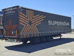 Schmitz Cargobull Curtainsider Mega