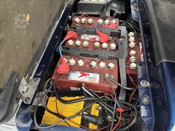 EZGO RXV 2 zitter Golfkar Golfcart CARGO BOX 2018 Met Lader