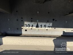 Schmitz Cargobull Curtainsider Coil Getränke