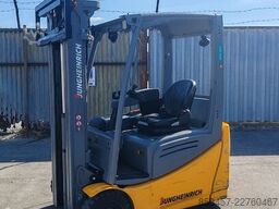 Jungheinrich EFG 216k 880mh/ 4.6m/ 2021y