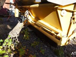 Falköping sand spreader for truck type LB1000