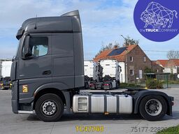 Mercedes-Benz Actros 1851