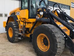 JCB 427S5HT