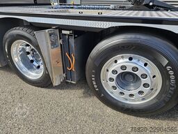 DAF XF 530 8x2 / HMF 9520 K8 / NIEUW!