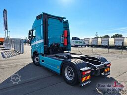 Volvo FH 460 4x2 Globetrotter XL Voll-Luft VA LED TOP!!!