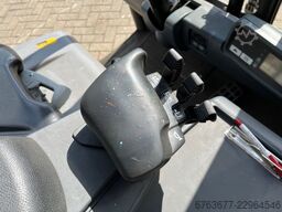 JUNGHEINRICH EFG216K Heftruck Jungheinrich EFG216K Duplo 330 Fr