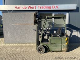 STILL Heftruck Still EFG1.5 triplo 400 freelift/sideshif