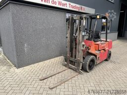 HYSTER H2.50XL triplo425 freelift ISUZU DIESEL heftruck