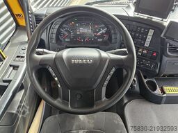 Iveco AD320S42 8x2 / RETARDER / WINCH / AUTO-TRANSPORTER