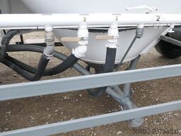 FELDBINDER H.EUT 31.2, 31m³, 3 Domdeckel, Alu-Felgen, Luft