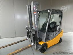 Jungheinrich EFG 320