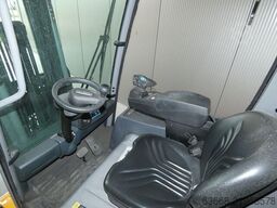 Jungheinrich EFG 320