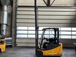 Jungheinrich EFG 216