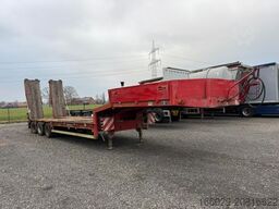 GOLDHOFER 3-Achs Tieflader mit Rampen hydr. Zwangslenkung