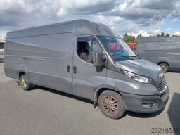 Iveco Daily 35 S 21 HA8 V/P L3H2 AHK ACC NAVI