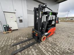 Linde E16P-02+ Ladegerät