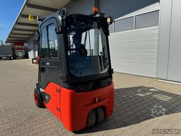 Linde E18-02 + Ladegerät 3610 --EK