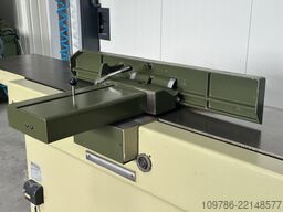 SCM F410