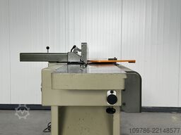 SCM F410