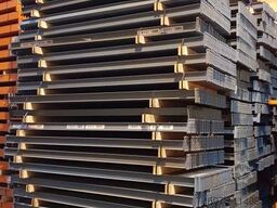 Hovuma/ 12,02 lfm./ Ständer: 3.650 x 870 mm/ Traverse: 2.880 mm