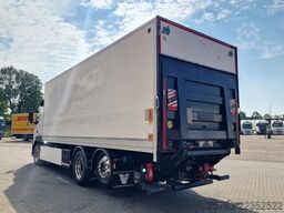 Volvo FM 460 full air - VEB - Zepro lift - low KM - s...