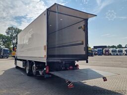 Volvo FM 460 full air - VEB - Zepro lift - low KM - s...