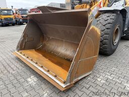 LIEBHERR L566 XPower Radlader 27,5 Ton *11.900 h *Waage