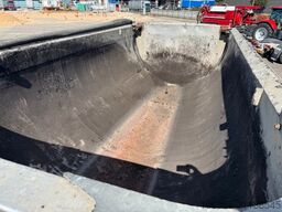 KEL-BERG 3 axle Asphalt Tipper / Kipper