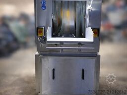 Nowicki MP 300 and SO 300