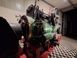 Lanz Zweizylinder- Verbund-Heißdampf-Lokomobil